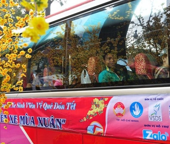 Nhung chuyen xe bus dac biet danh cho sinh vien hinh anh