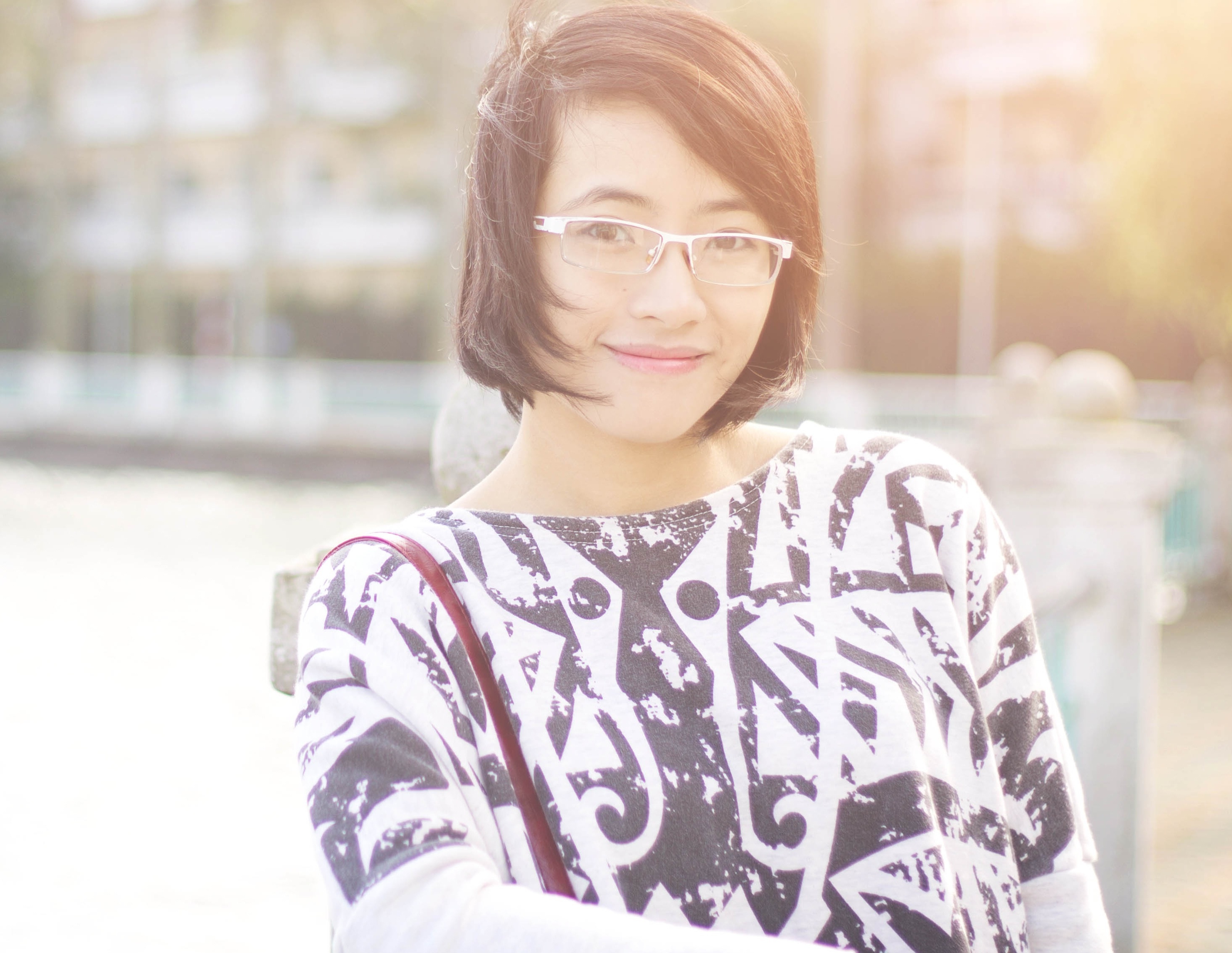 Tac gia tuoi teen ra mat an pham ngay Valentine hinh anh