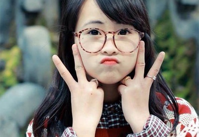 Hang Kun - 9X co guong mat nhu tre tieu hoc hinh anh