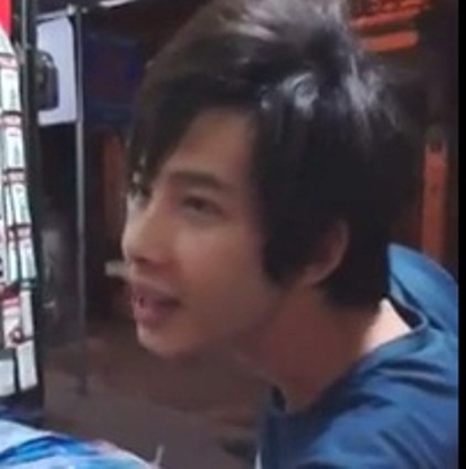 Chang trai 'mo tim' de to tinh hinh anh