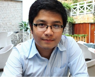 24 tuoi biet 8 ngoai ngu hinh anh