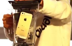 Hình ảnh xay iPhone 5S trong clip.