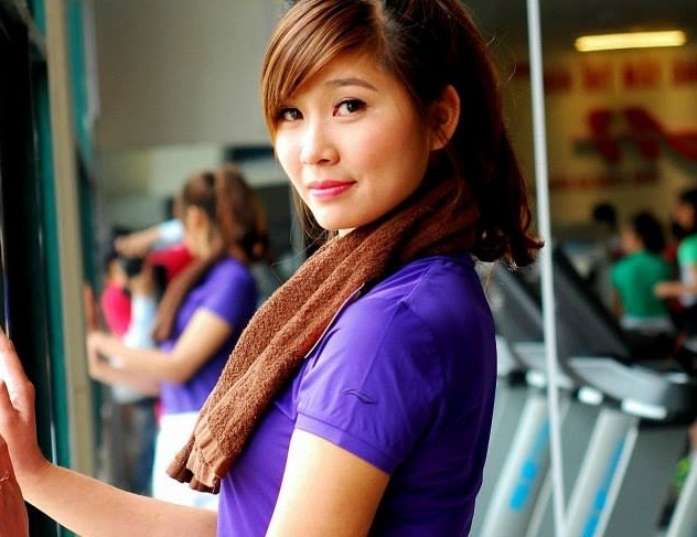 Bùi Thị Hồng đạt rất nhiều thành tích về học tập cũng như thể thao: Huy chương vàng khu vực Hà Nội (2013), Huy chương bạc giải nghiệp vụ sư phạm toàn quốc, Huy chương bạc giải Sơn La mở rộng (2014). Sắp tới cô tham dự cuộc thi bóng chuyền thành phố Hà Nội.