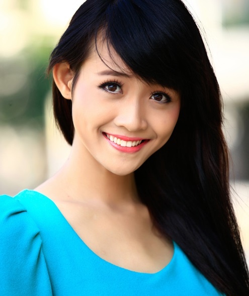 Hiện tại Mỹ Nhân đang dành thời gian để học thật tốt tiếng Anh, sau đó đăng ký học ngành kinh doanh tại một trường quốc tế.  Mỹ Nhân cho biết, trong tương lai cô sẽ cố gắng theo đuổi song song hai ngành nghề, nghệ thuật vì đam mê và kinh doanh để nuôi sống. Sở hữu chiều cao 1,78, với ngoại hình xinh đẹp, lý lịch miến scandal, Trương Mỹ Nhân là tên tuổi đầy triển vọng cho làng người mẫu Việt.