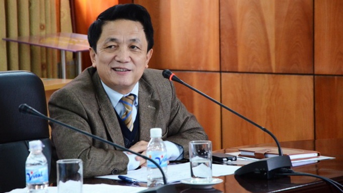 Pho hieu truong bi to dao van phai lam kiem diem hinh anh