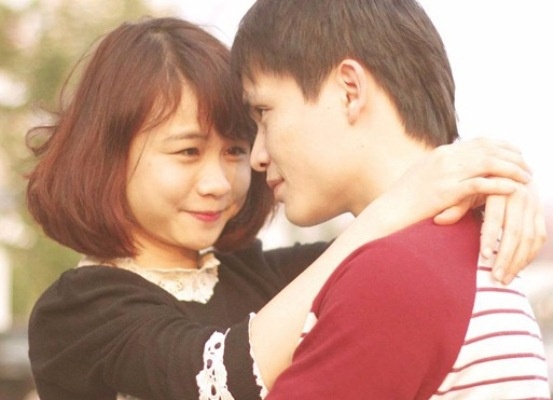 Chuyen tinh cap doi 100% cuoc hen deu o quan an hinh anh