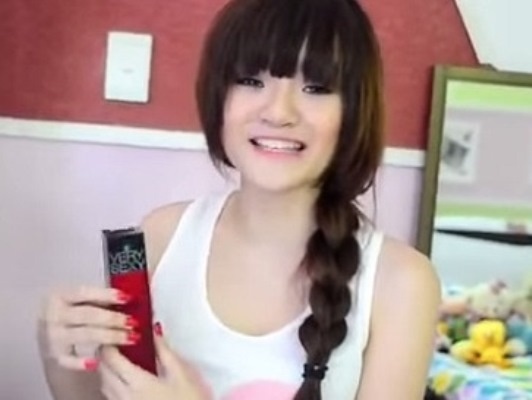 3 clip khoe cua bi dan mang phan ung manh hinh anh