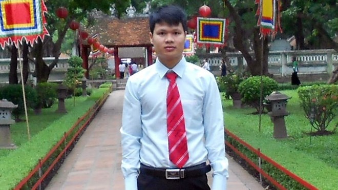 Sinh vien dang cong trinh khoa hoc tren tap chi quoc te hinh anh