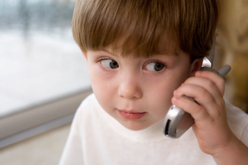 Doi thoai hai huoc khi be 4 tuoi goi 911 nho giai toan hinh anh