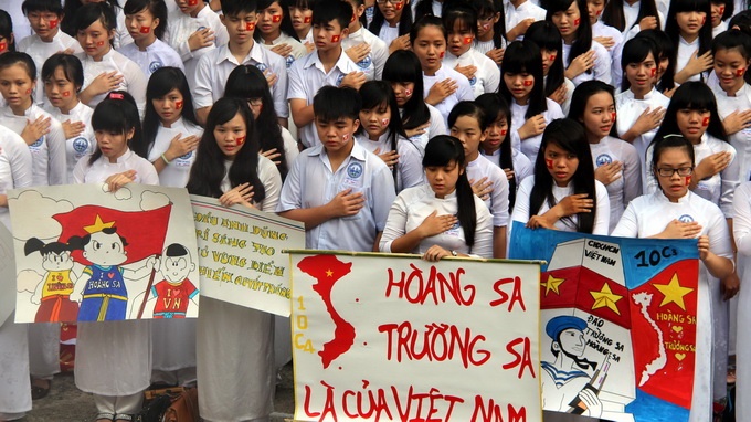 Sinh nhat Bac, hoc tro dat bien Dong len tim minh hinh anh