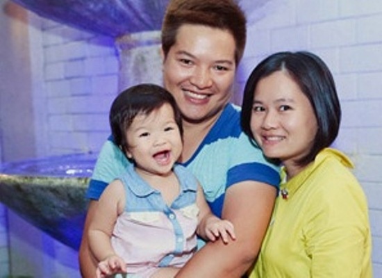 Chuyen tinh set danh, 11 nam sat canh ca khi trang tay hinh anh