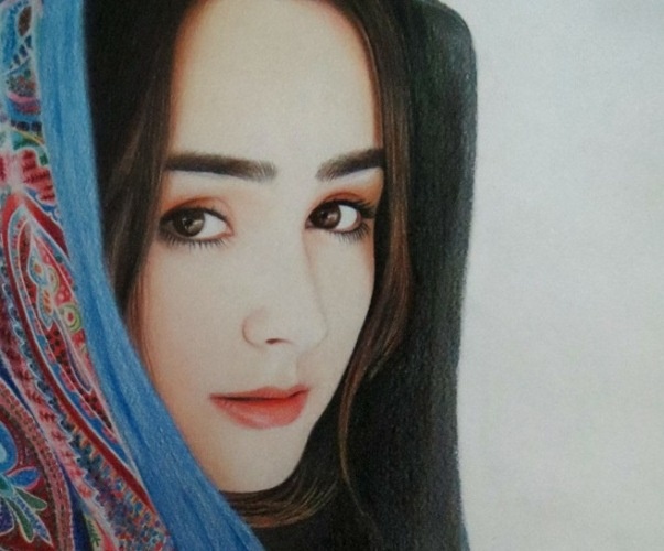 Nu sinh Viet co biet tai ve tranh nhu nguoi that hinh anh