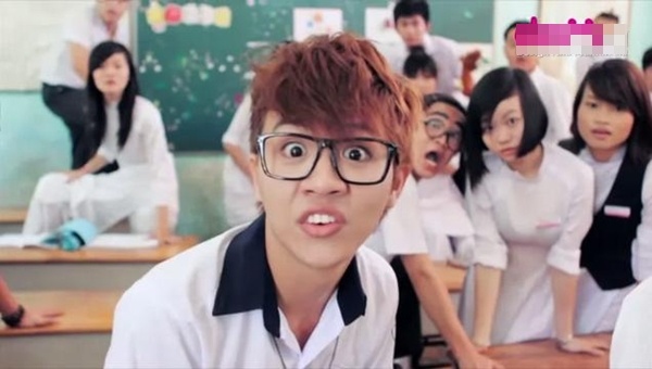 Nhung cau van cuoi ra nuoc mat cua si tu thi tot nghiep hinh anh