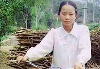 Co be an xin tro thanh bac si hinh anh