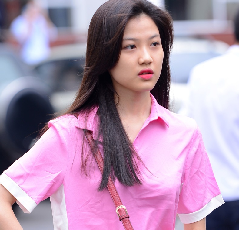 Trai xinh, gai dep du thi dai hoc nganh dien vien hinh anh