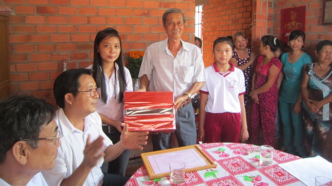 40 nam va 38 can nha cho hoc tro hinh anh