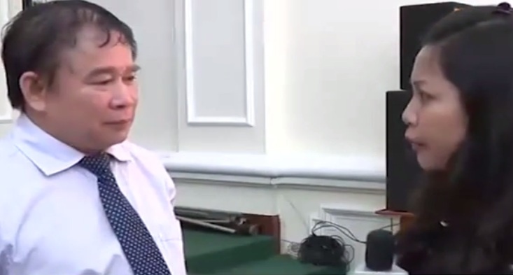 Thứ trưởng Bùi Văn Ga trả lời VTV.