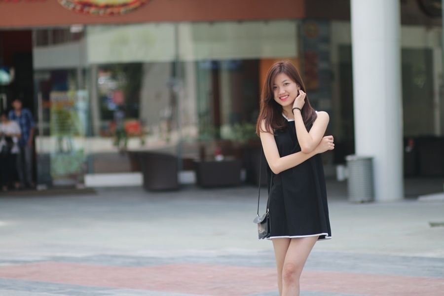  Nụ cười tươi tắn là điều ấn tượng nhất của cô thủ khoa này.