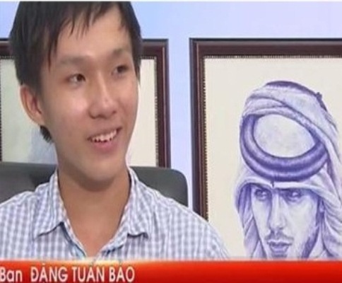 Clip 9X ve MC Hoang Linh bang but bi hinh anh