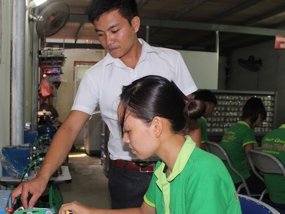 Chang trai tay trang thanh ong chu kiem 3 ty/nam hinh anh