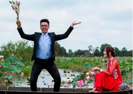 Anh cuoi hai huoc cua hot girl nhom hai BB&BG hinh anh