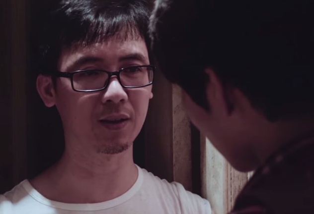 Thay hieu truong co tieng cuoi rung ron dong phim ma hinh anh