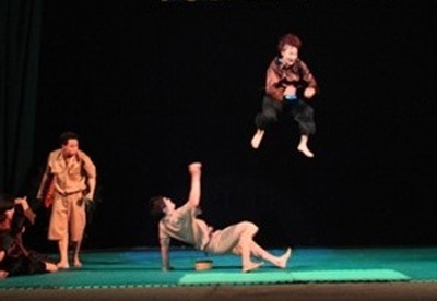 Clip co giao 9X tay khong mua vo dat diem ky luc hinh anh