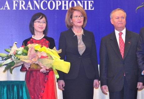 Chuyen ve nu pho giao su tre cua dong ho Nguyen Lan hinh anh
