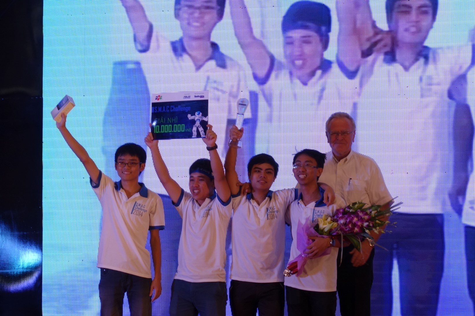 Giải Nhất: Đội FU - Agile (ĐH FPT )