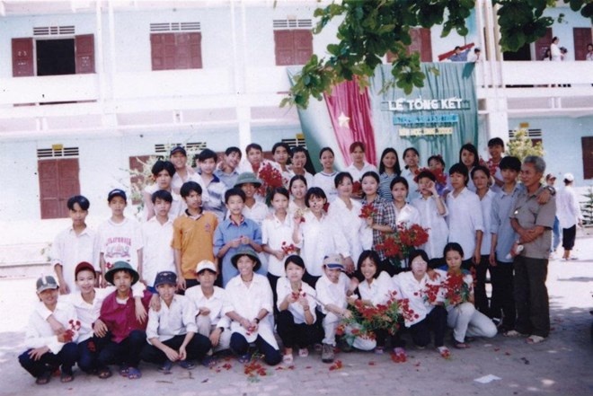 Hoc lop 8, co giao bao 'Cu yeu di' hinh anh