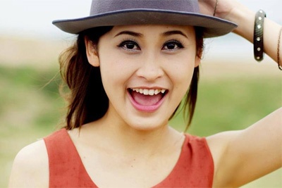 Co giao tieu hoc xinh dep, dai den taekwondo hinh anh