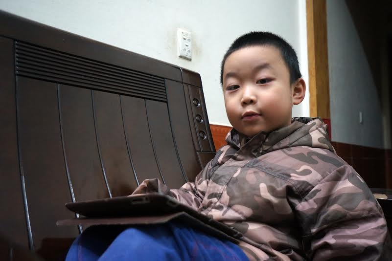 Kha nang sieu viet cua than dong 6 tuoi o Bac Ninh hinh anh