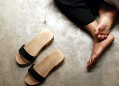 Nữ sinh đánh bạn đến chết. Ảnh minh họa.