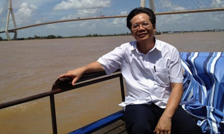 Phó Giám đốc sở GD-ĐT Nam Định Cao Xuân Hùng. 