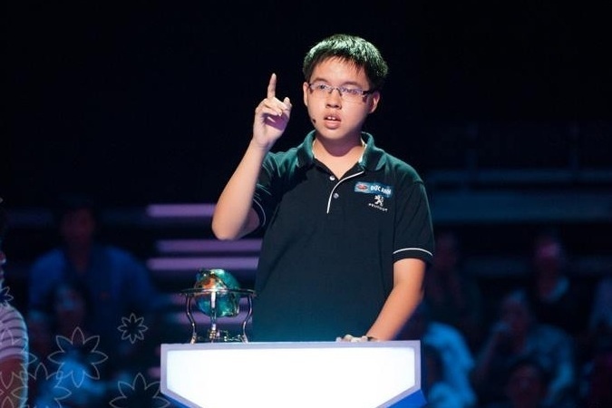 Clip tra loi tri tue nhanh ky luc, 9X duoc goi 'thanh chem' hinh anh