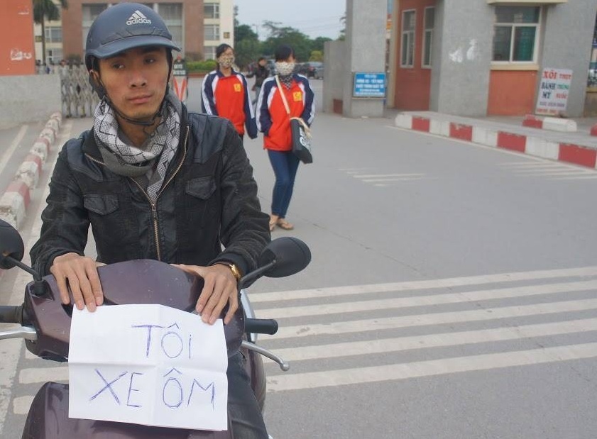 Clip 9X mac benh ung thu tuy chay xe om lam tu thien hinh anh