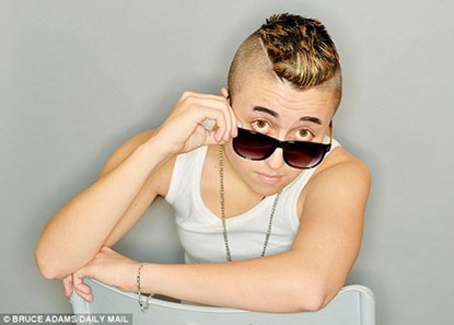 ... đã trở thành chàng trai Blake Kerwin.