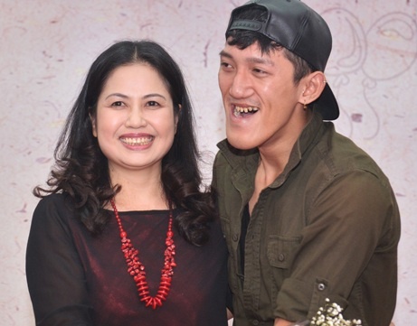 Ngay ve truong cu cua cau hoc tro ca biet hinh anh