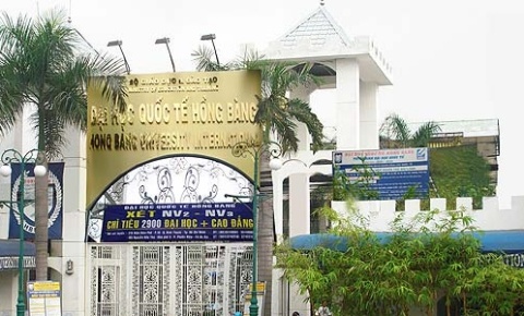 Dai hoc tu thuc dau tien dao tao tien si hinh anh