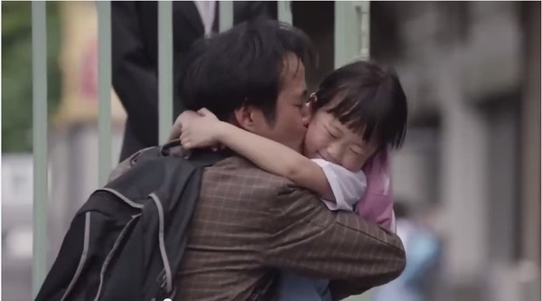 Clip ‘Bo toi la ke noi doi’ lay nuoc mat nguoi xem hinh anh