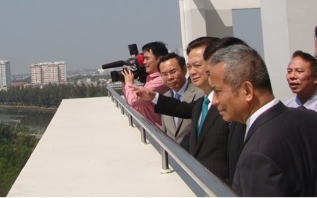 'Thay giao khong the song bang nuoc la' hinh anh