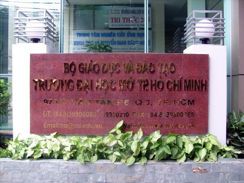 Nhieu sai pham tai DH Mo TP HCM hinh anh