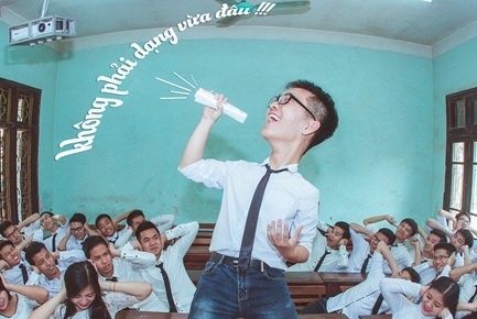 Anh ky yeu 'Khong phai dang vua dau' cua lop chuyen Ly hinh anh