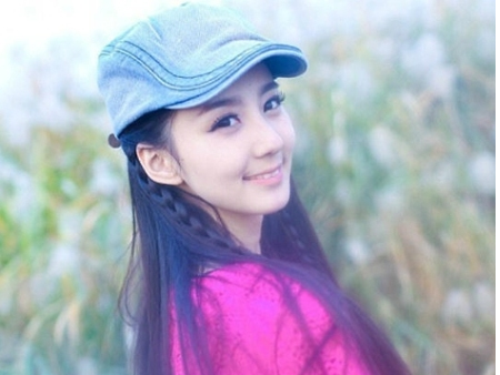 8 nu than xinh dep noi tieng tren mang hinh anh