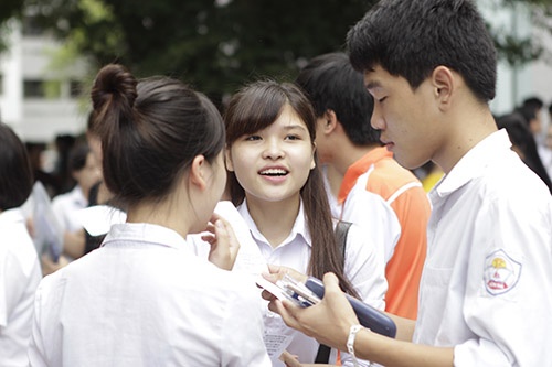 Dai hoc Ngoai thuong tuyen thang nguoi khuyet tat hinh anh