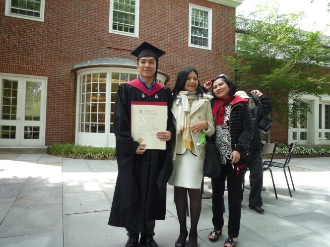Tu 'ho den' cuoc doi buoc vao Harvard hinh anh