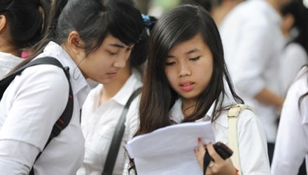 Hoc sinh tu on, phu huynh lo lang hinh anh