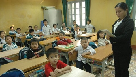 Để dạy được các trò, trước hết giáo viên cần phải đạt chuẩn về phát âm.
