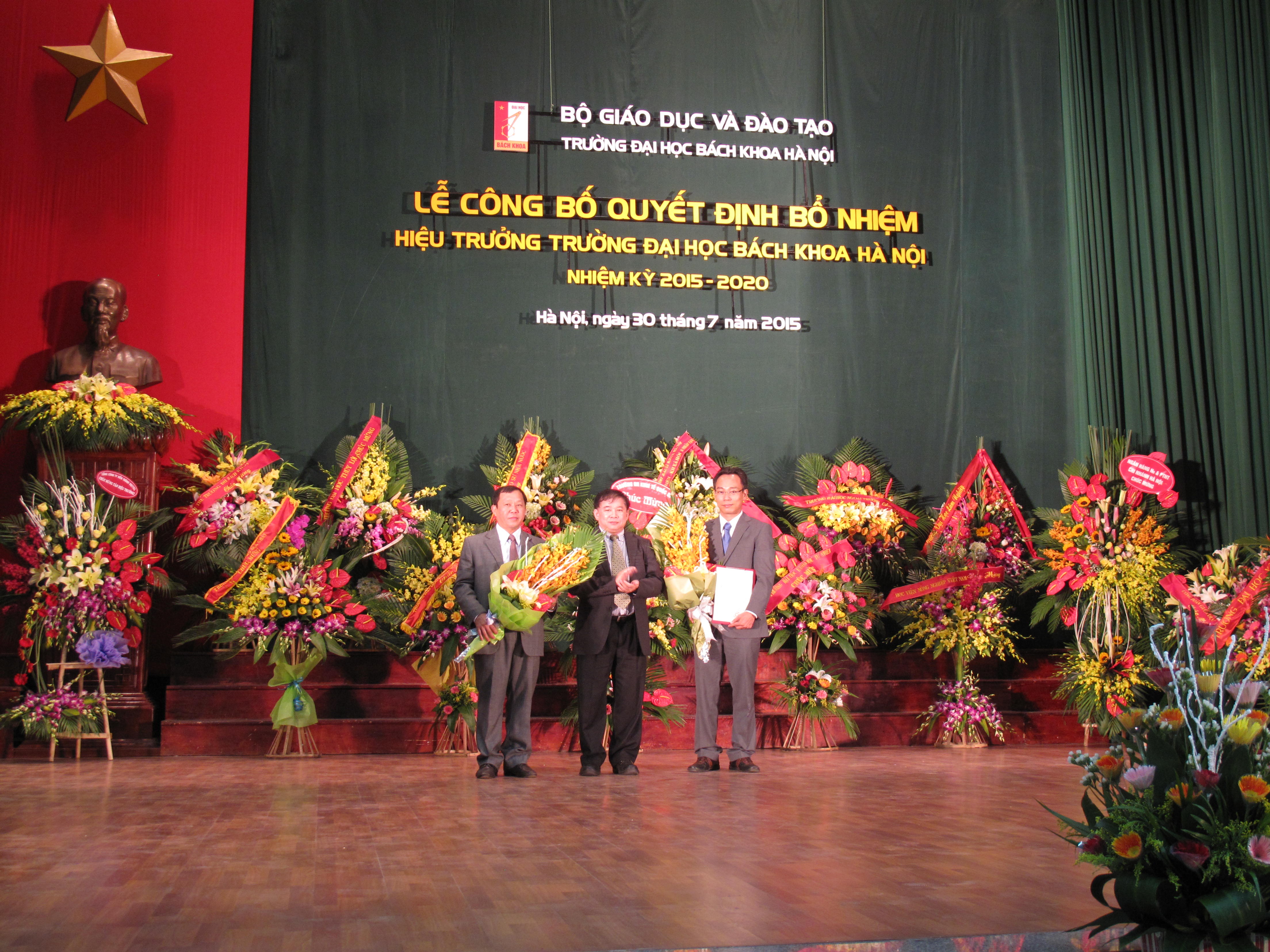 Nhập mô tả cho d