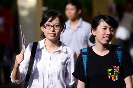 DH Thang Long cong bo danh sach thi sinh trung tuyen hinh anh